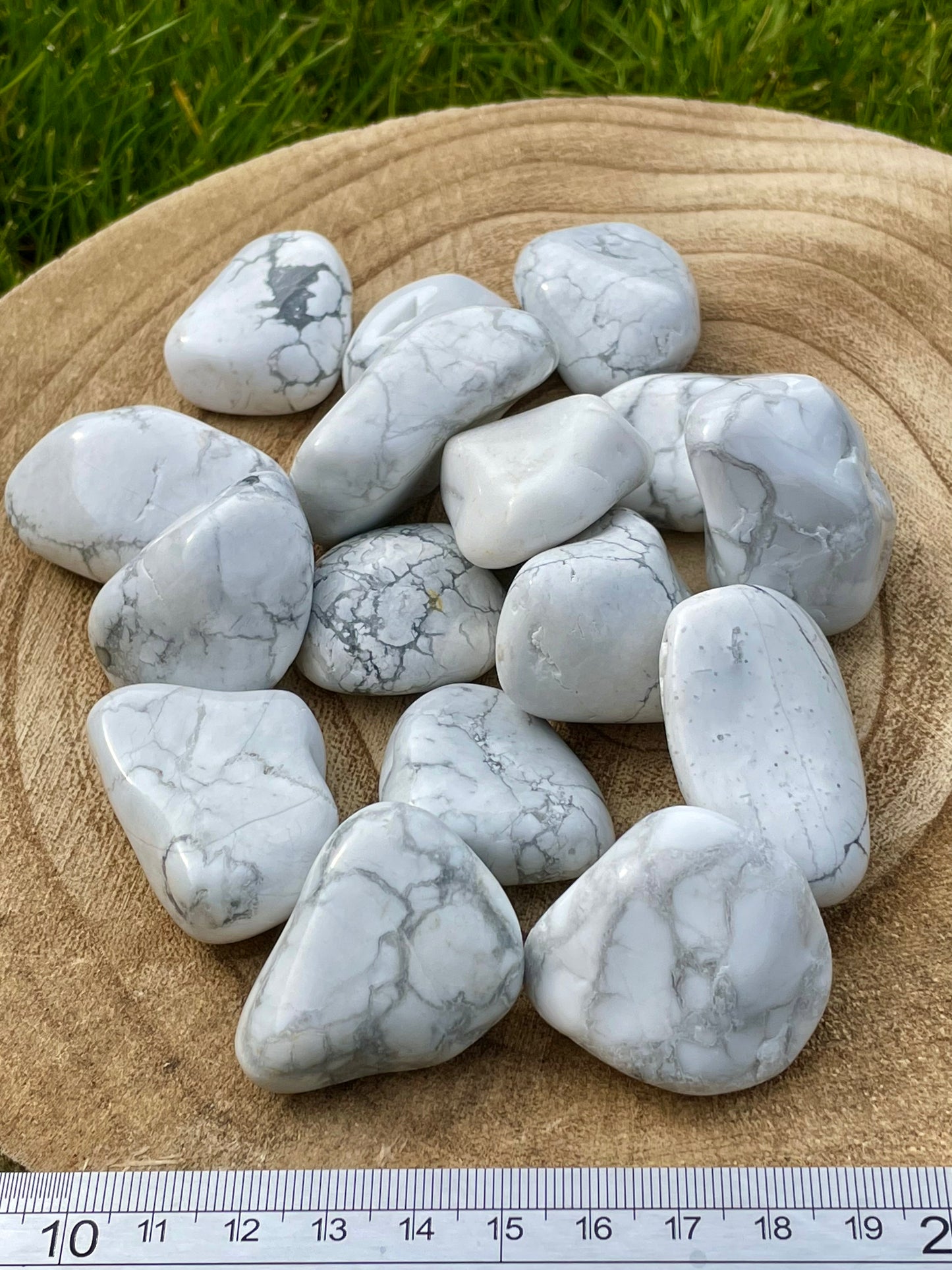 Howlite Tumblestone