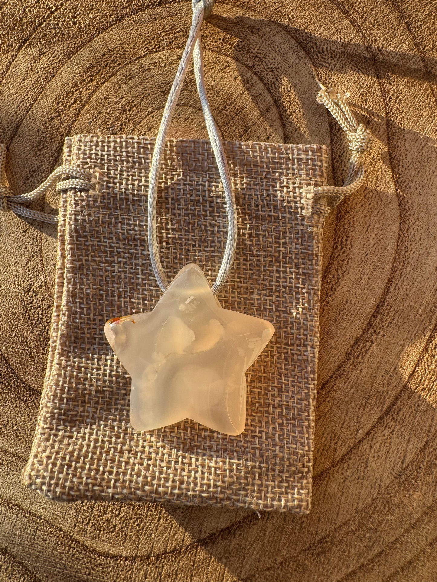 Flower Agate Star bauble