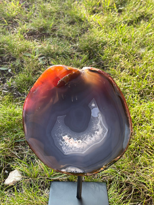 Agate with stand