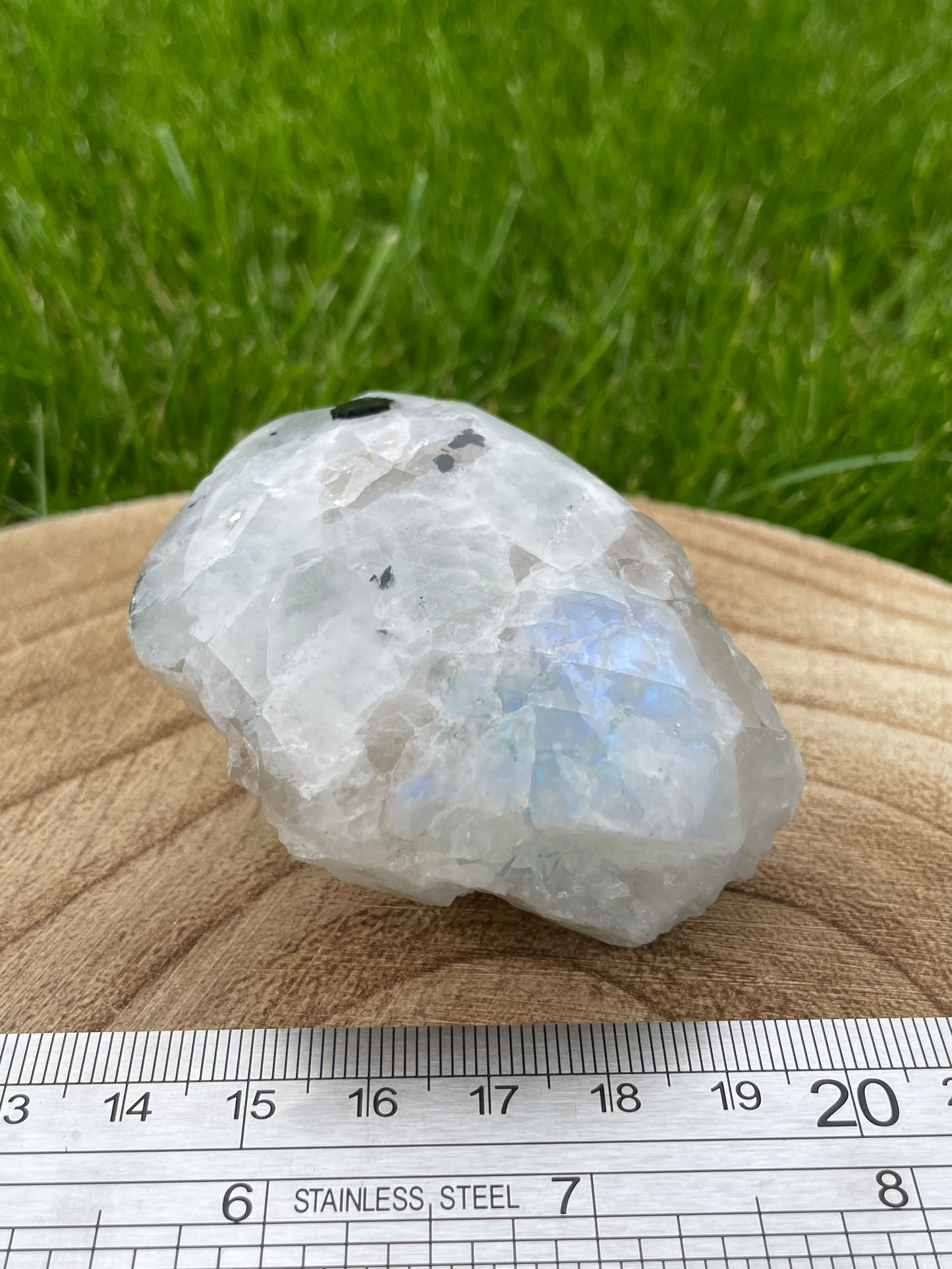 Moonstone Cluster