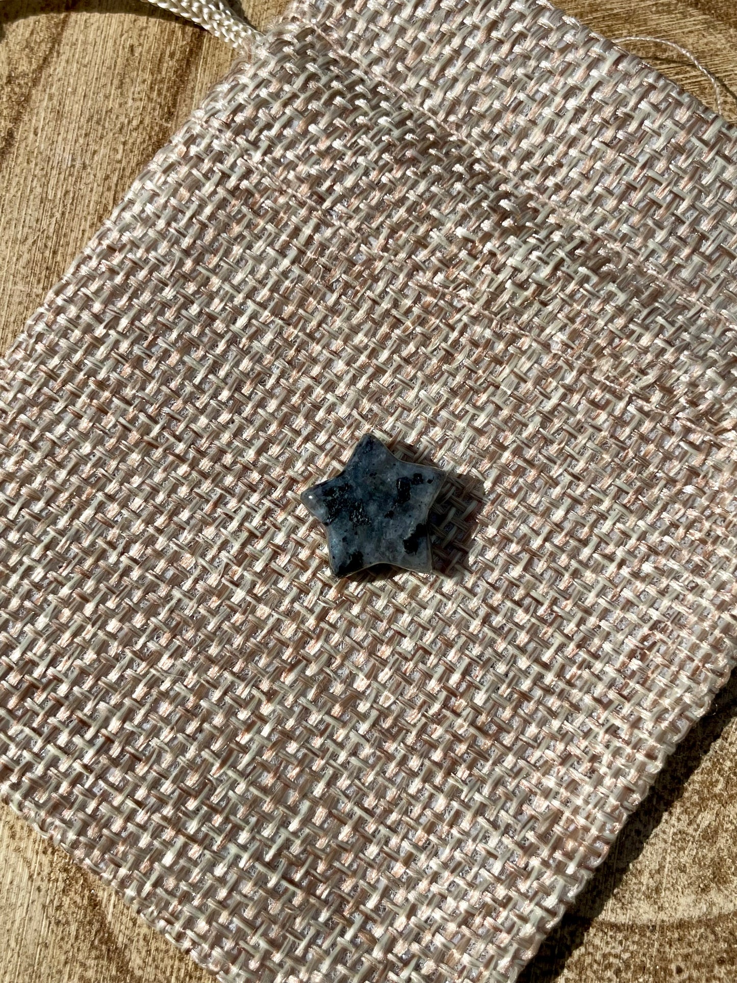 Mini Black Labradorite Star - 15mm