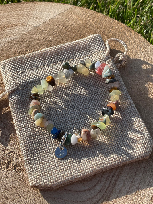 Mix Gem Chip Bracelet